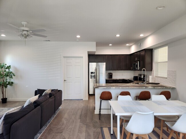 Photo - 120 E Pauwela Ln