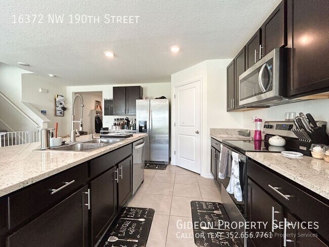 Photo - 16372 NW 190th St