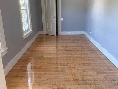413 Merrimack St Unit 3 – Third Floor
