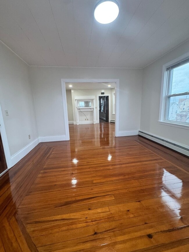 Photo - 35 Humes St Unidad 1st. Floor