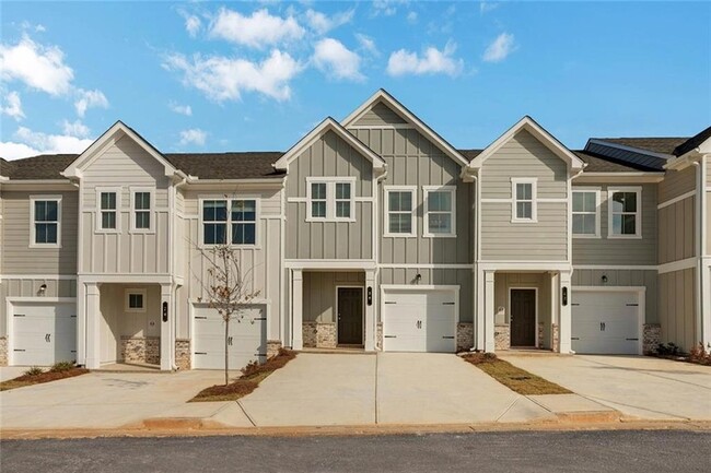Building Photo - 138 Paper Mill Rd Rental