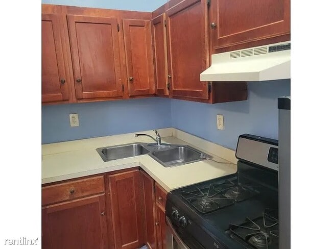 Building Photo - 4103 Walrad St Unit 1-b