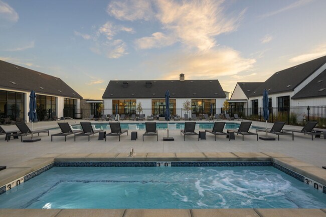Seasons at Meridian Apartments