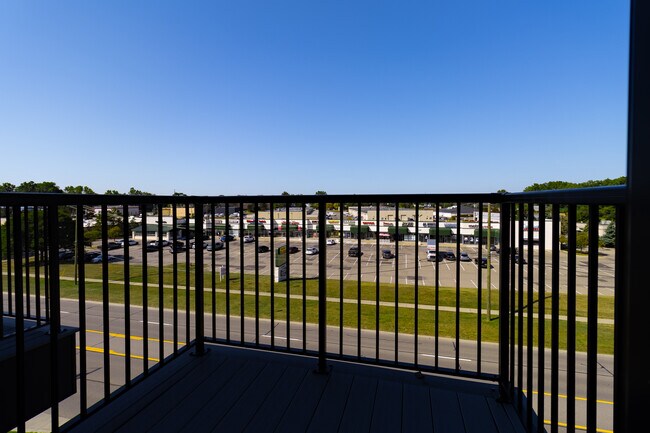 Photo - Tigris Tower