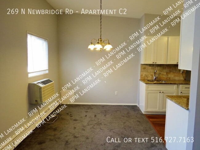 Photo - 269 N Newbridge Rd