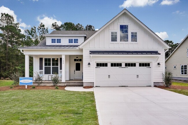 Building Photo - Summerhouse on Everett Bay Home Available!