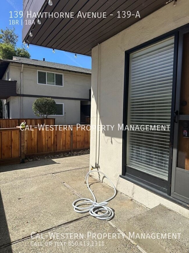 Photo - 139 Hawthorne Ave Unit 139-A