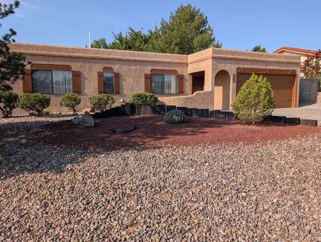 Photo - 4800 Choctaw Trail NW