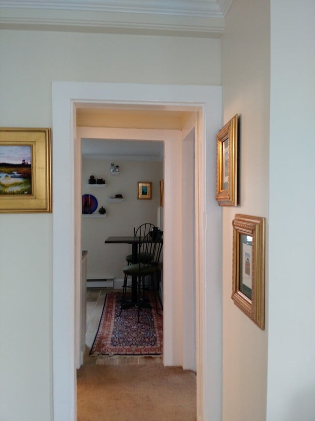 Photo - 405 The Hill Unit #1