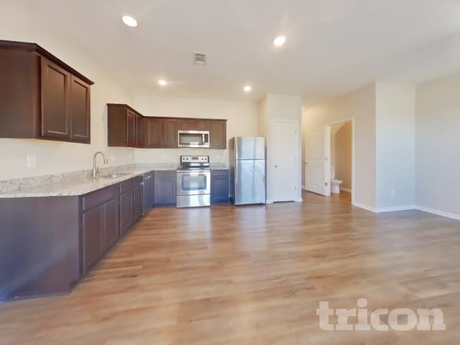 Photo - 11942 Fuller St