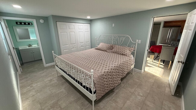 Photo - 6620 Grace Sweat Rd