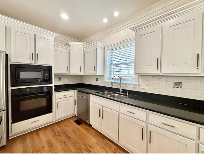 Photo - 259 W Ocean View Ave