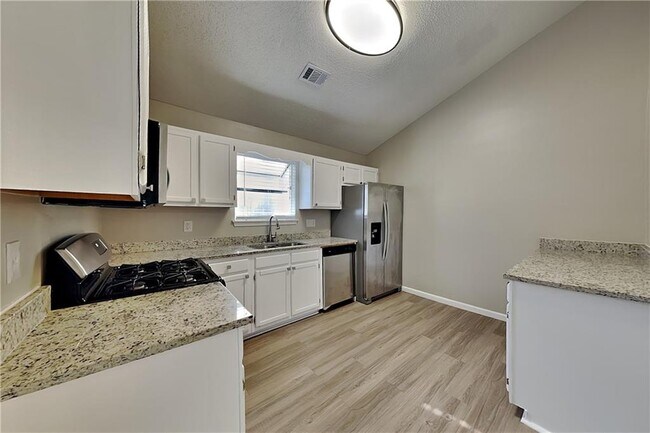 Photo - 2997 Chessie Ct NW