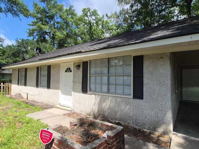 Photo - 531 Ashmore Rd