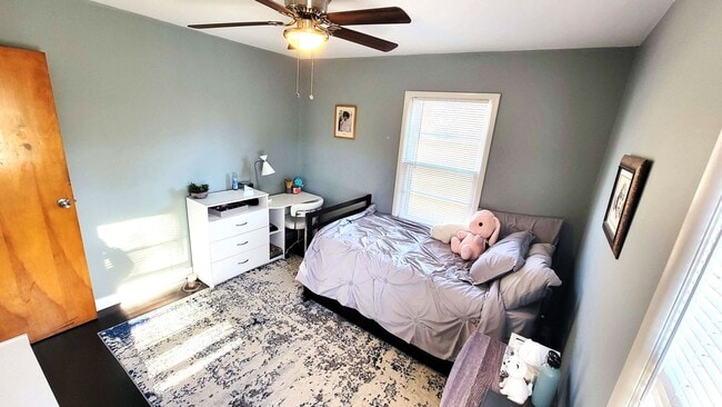 Photo - Clean 4 Bedroom Ready For Rent