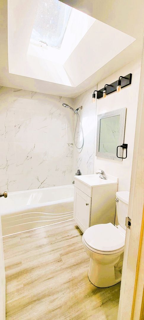 Photo - Charming 3-Bedroom Rambler in Seattle/Shoreline