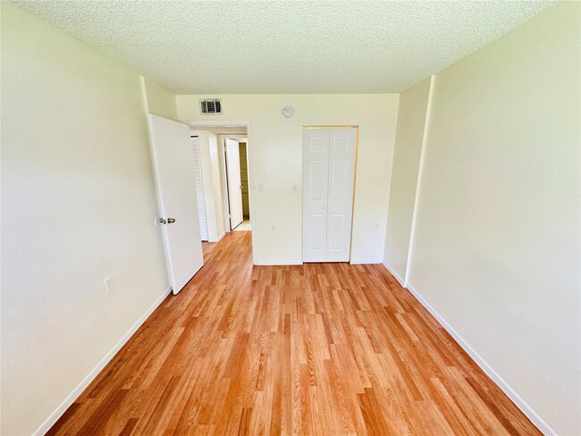 Photo - 1203 N Benoist Farms Rd Unit 206