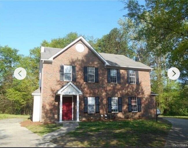 6733 Bevington Ridge Rd Townhome Townhome Rental in Charlotte NC