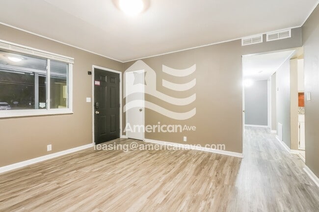 Photo - 2022 Bergan St