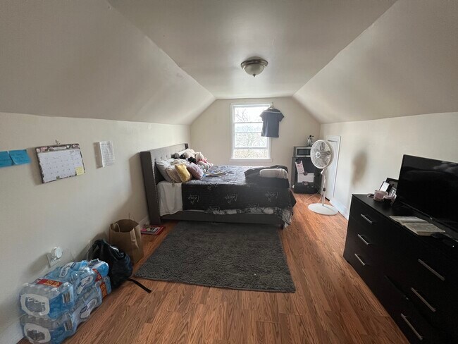 Upstairs Bedroom #2 - 74 N Allen St Unit 2