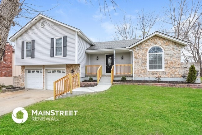 Photo - 16400 McKinley St