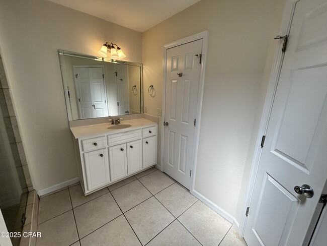 Photo - 2917 Cedars Crossing