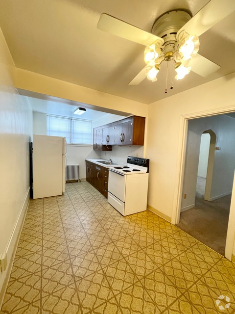 Building Photo - 1510 Larpenteur Ave W Unit 2 Rental