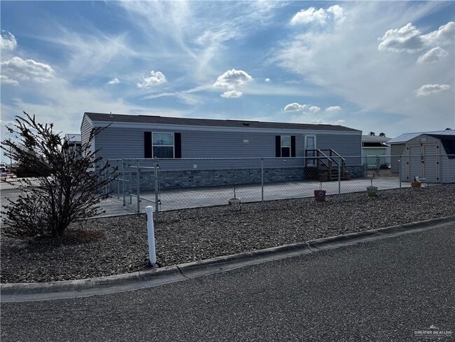 Photo - 15 Double Eagle Dr
