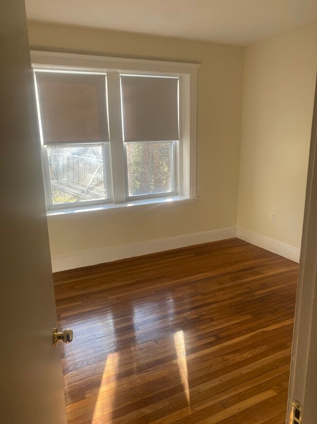 Photo - 1626 Commonwealth Ave