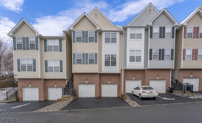 Building Photo - 157 Conover Terrace Unit 157