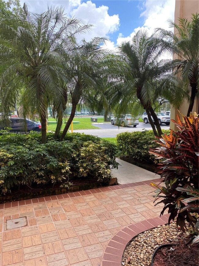 Photo - 8520 SW 133rd Avenue Rd Unit 309