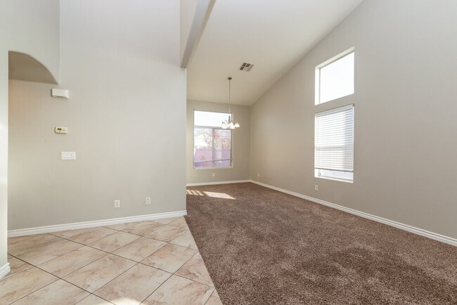 Photo - 516 Bruny Island Ave