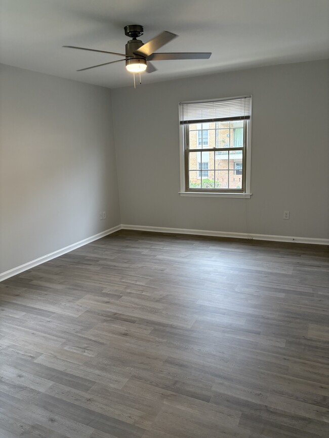 Photo - 4743 Hedgemore Dr Condo Unit N