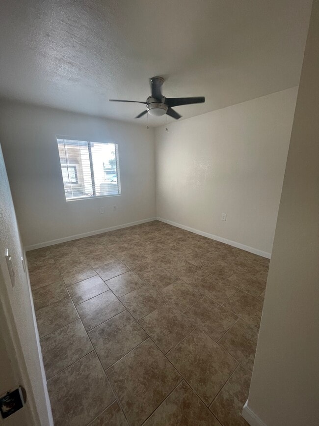 Photo - Juniper Canyon