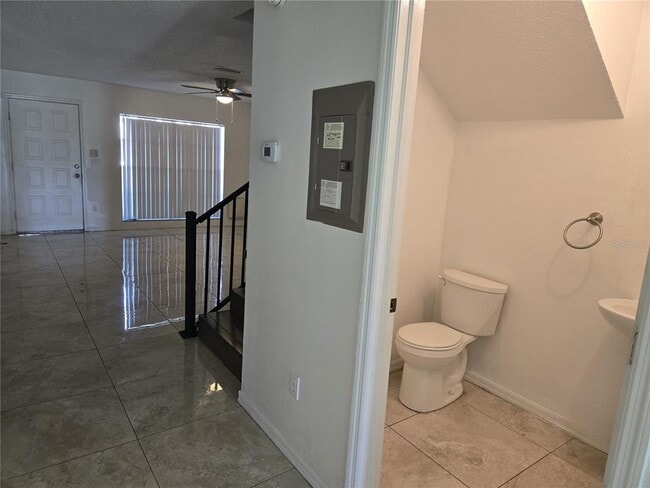 Photo - 412 Kensington Lake Cir