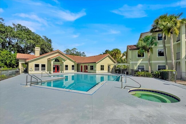 Photo - 3028 Parkway Blvd Unit 207