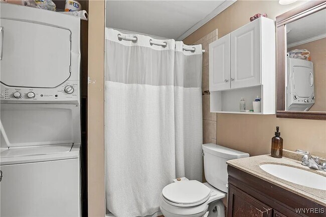 Photo - 343 Baynes St Unidad Floor 1