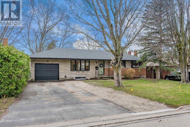 Photo - 535 Elgin St