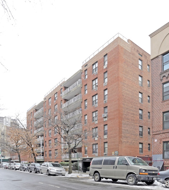 Photo - Summit House