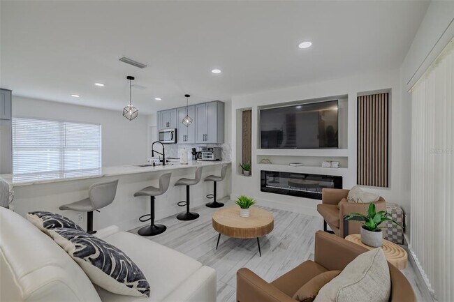 Photo - 23700 Lake Hills Dr