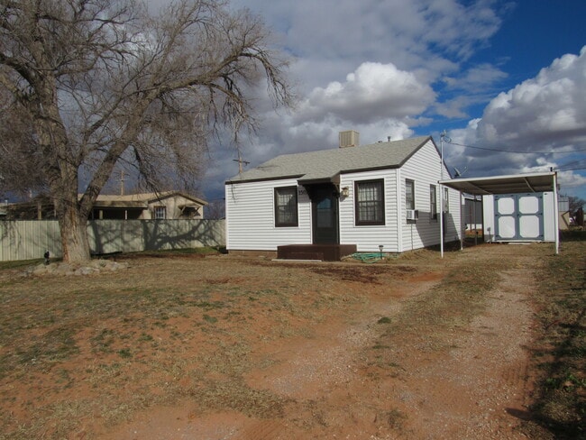 Photo - 1502 17th St House
