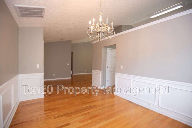 Photo - 6 Woodmere Ct