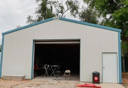 Photo - 739 Riverbend Dr