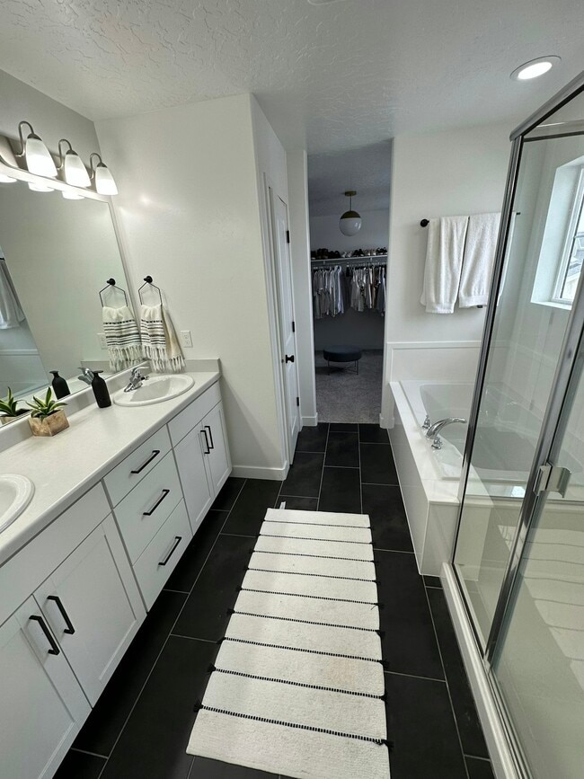 Photo - 3083 S Yellow Bill Dr