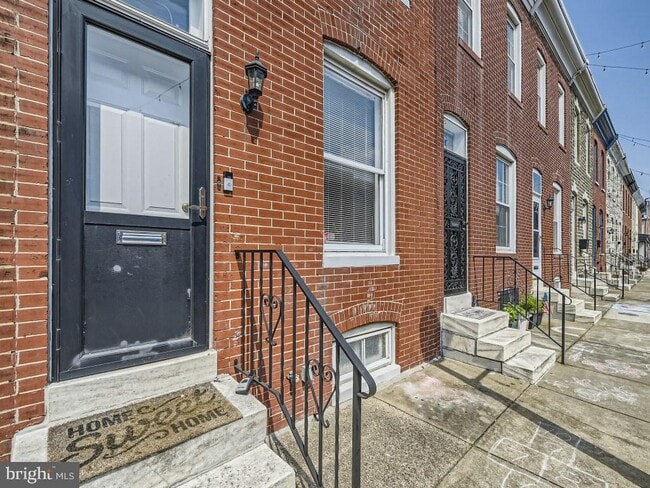 26 S Curley St