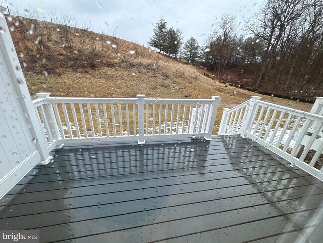 Photo - 1707 Water Xing Rd