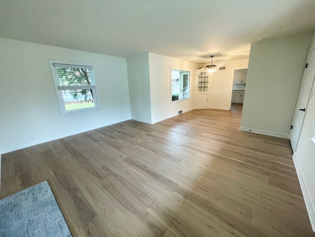 Photo - 9212 W Michigan St