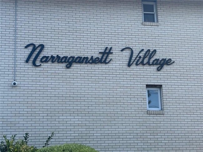 Building Photo - 400 Narragansett Pkwy Unit WA10