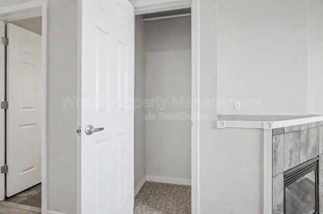 Photo - 9558 Pearl Cir