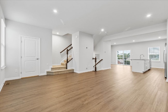 Photo - 151 Crown St